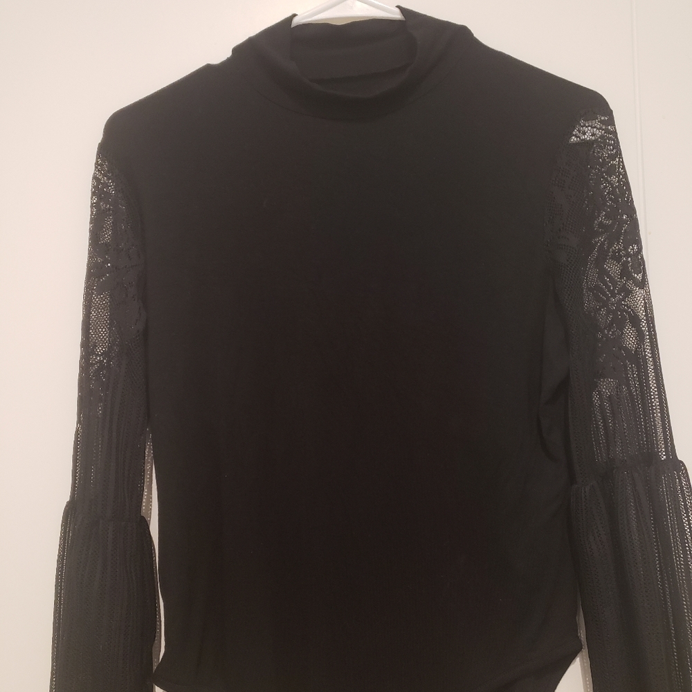 Shein Body Suit Long-Sleeved Lace